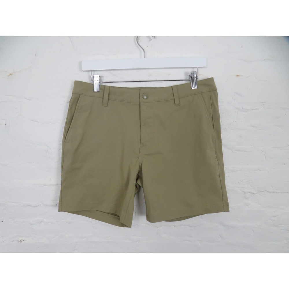 Quince ProTech Golf Shorts Mens 32 Beige 6.5" Inseam Pockets Performance Stretch